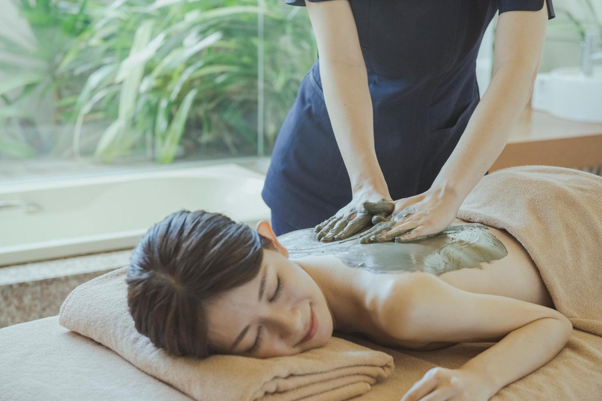 Em Wellness Kurashinohakko Lifestyle Resort Okinawa Luaran gambar